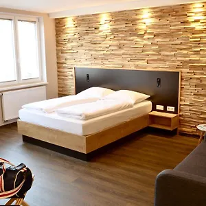 *** Hotel Five Deutschland
